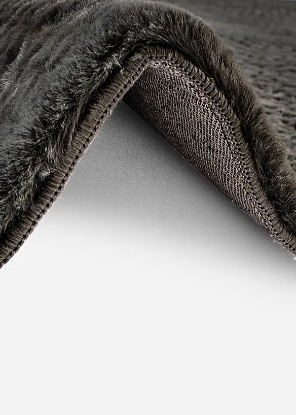 Tappeto in pelliccia sintetica dalla superficie morbida, bonprix