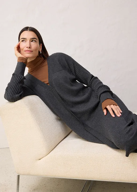 Abito in maglia di misto lana merino, bonprix