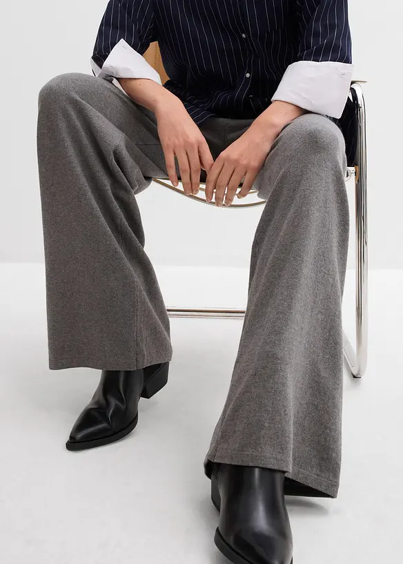 Pantaloni in maglia di misto cachemire morbido, bonprix