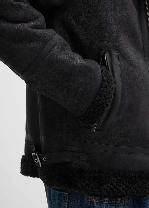 Giacca in similpelle con fodera teddy, bonprix