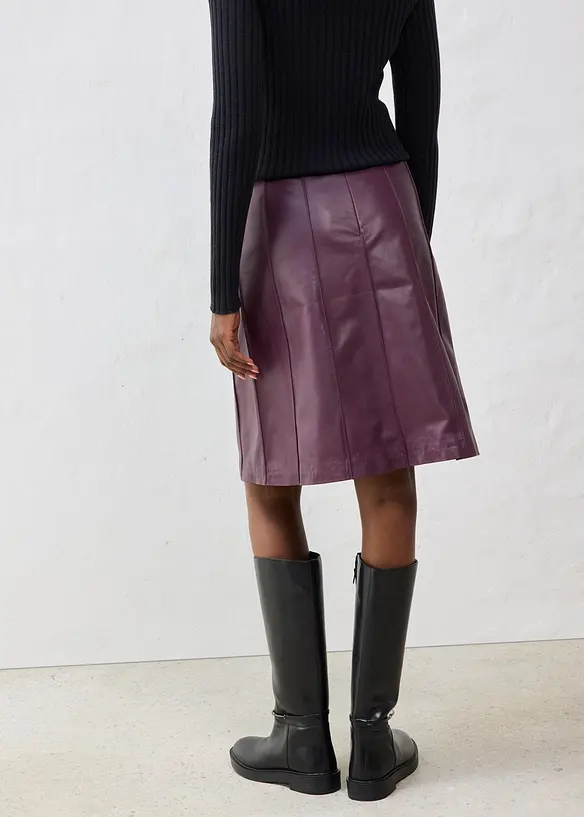 Gonna svasata in nappa di agnello, bonprix