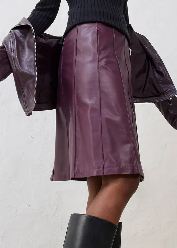 Gonna svasata in nappa di agnello, bonprix