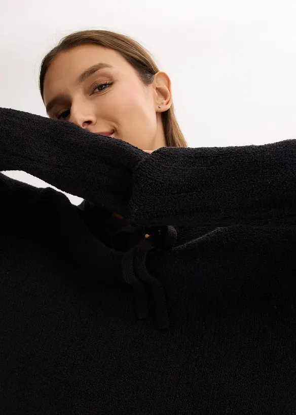 Maglione in filato grosso con laccetto, bonprix