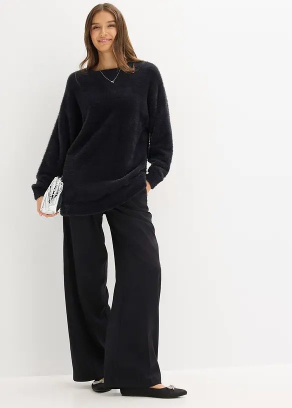 Maglione lungo in filato piumato morbido, bonprix