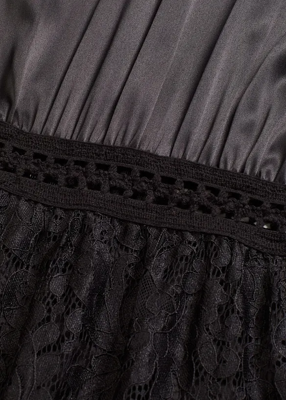 Abito lungo con gonna in pizzo, bonprix