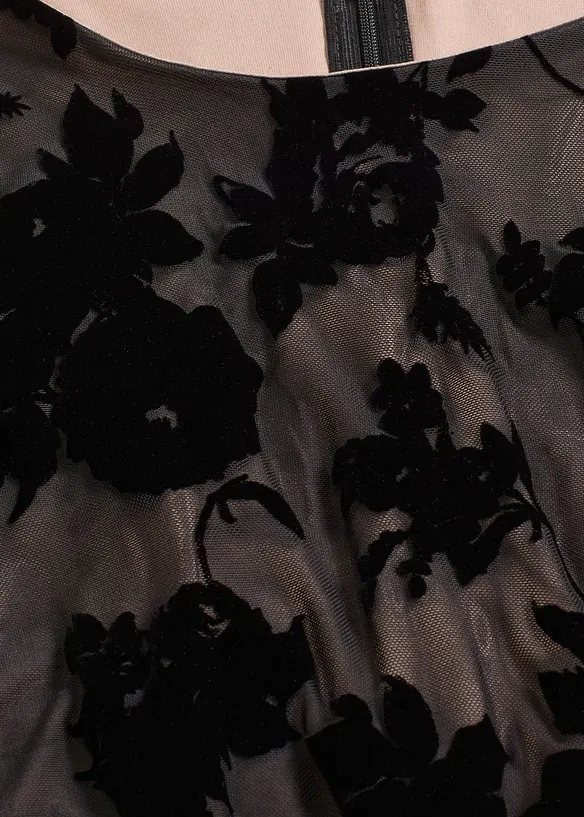 Miniabito in fine mesh con stampa floccata, bonprix