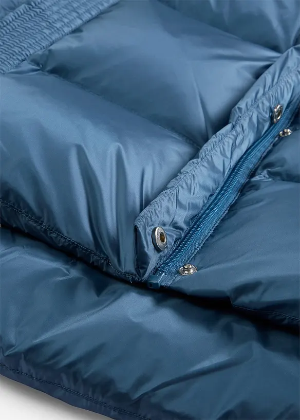 Piumino con piume riciclate e maniche di maglia, bonprix