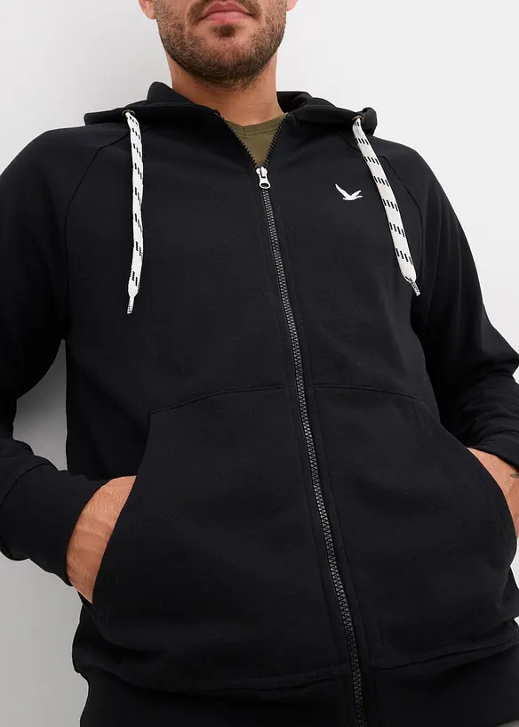 Felpa con zip, cappuccio e dettagli a contrasto, bonprix