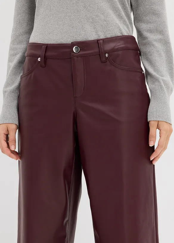 Pantaloni larghi in similpelle, bonprix