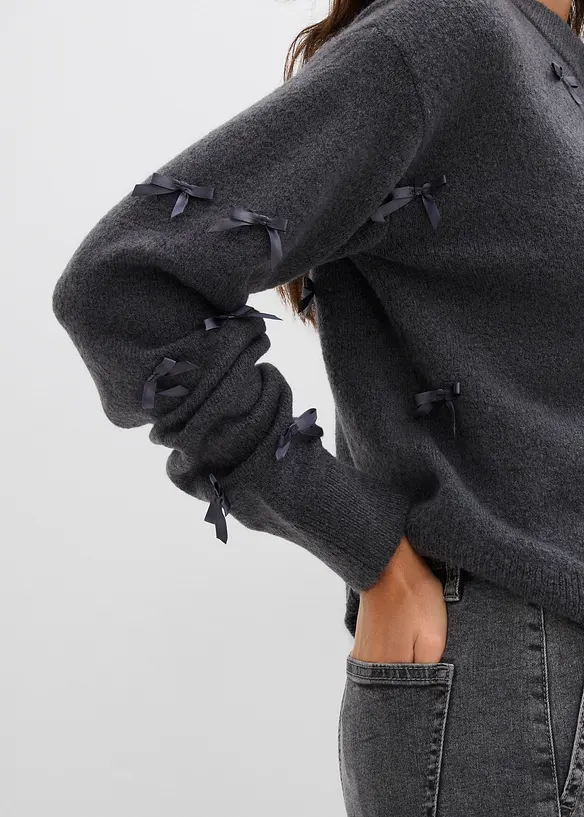 Cardigan in filato fine con fiocchetti, bonprix