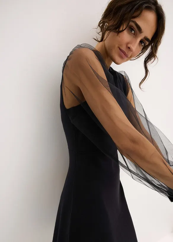 Abito in maglia di misto viscosa fluente, bonprix