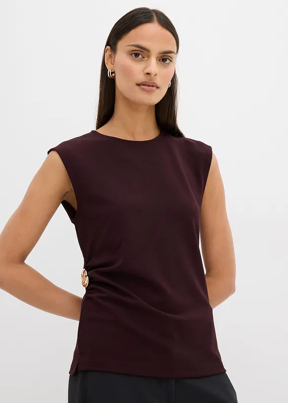 Top in crêpe con fibbia decorativa, bonprix