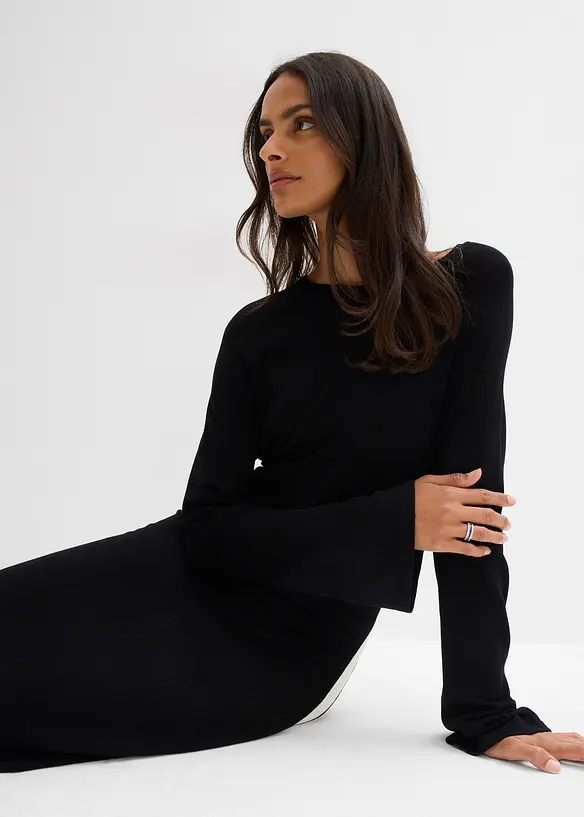 Abito in maglia di misto viscosa con dettagli a contrasto, bonprix