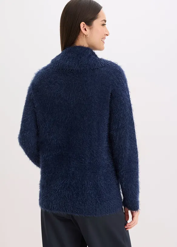 Maglione a collo alto in morbido filato effetto piume, bonprix