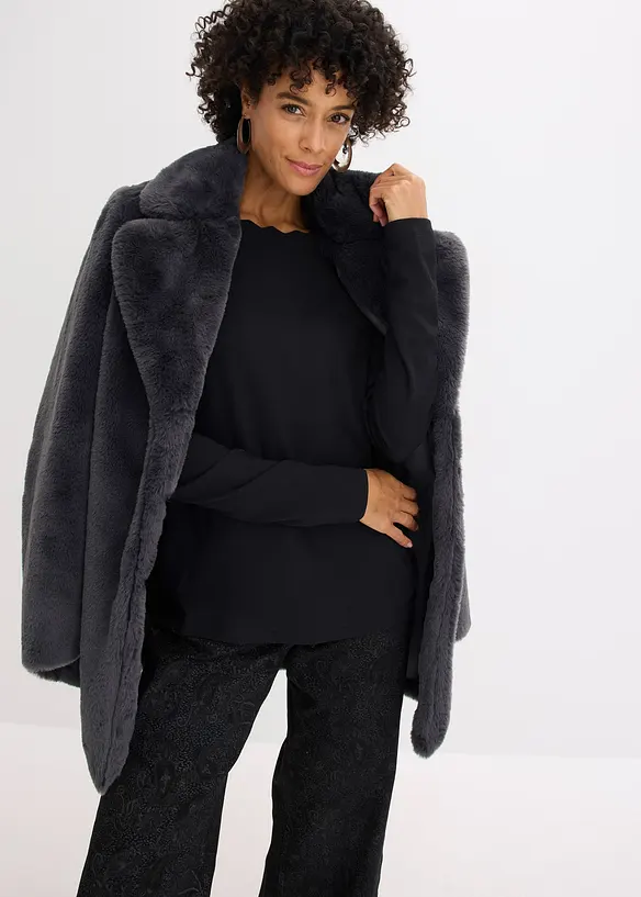 Maglia con scollo ondulato in punto di Roma, bonprix