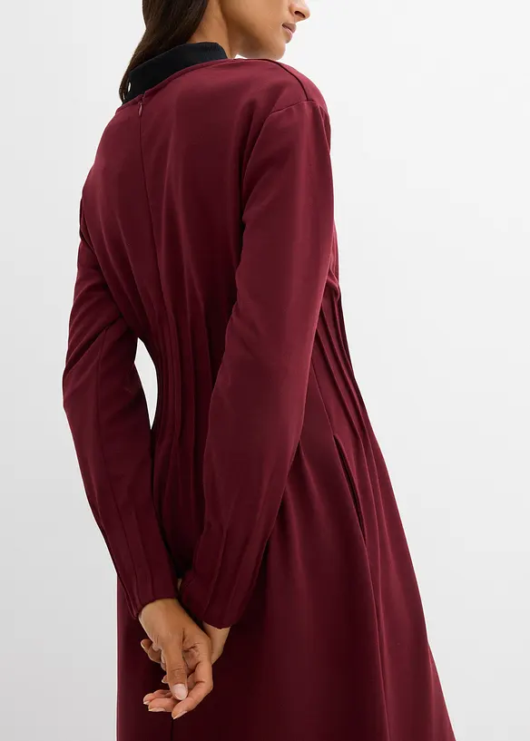 Abito comodo in misto viscosa con pieghe decorative, bonprix