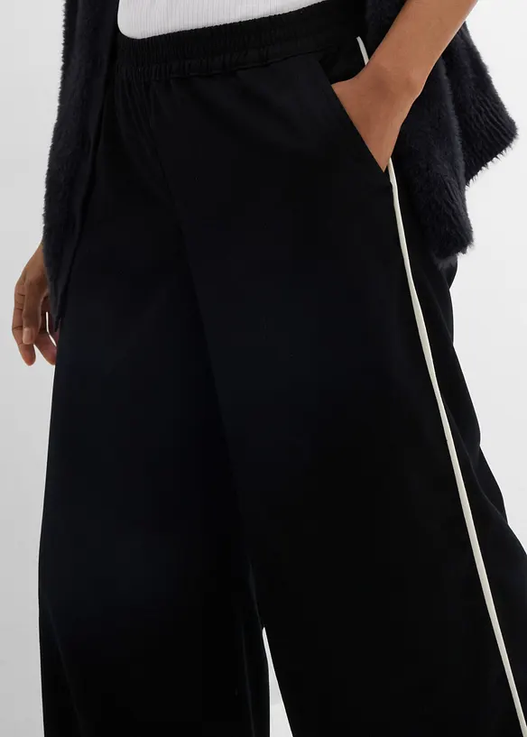 Pantaloni larghi in misto viscosa, bonprix