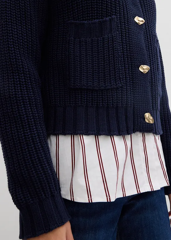 Cardigan a maglia grossa con bottoni martellati, bonprix