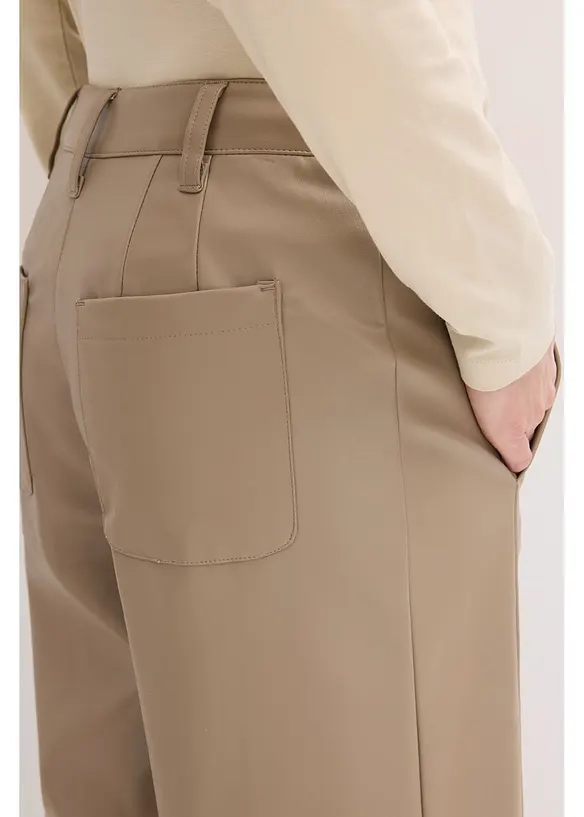 Pantaloni culotte in similpelle, bonprix
