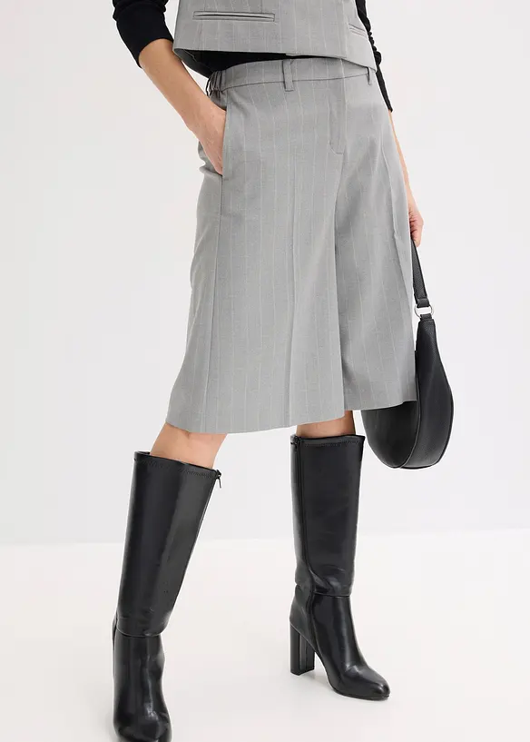 Bermuda gessati con pinces, bonprix