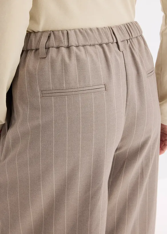 Bermuda gessati con pinces, bonprix