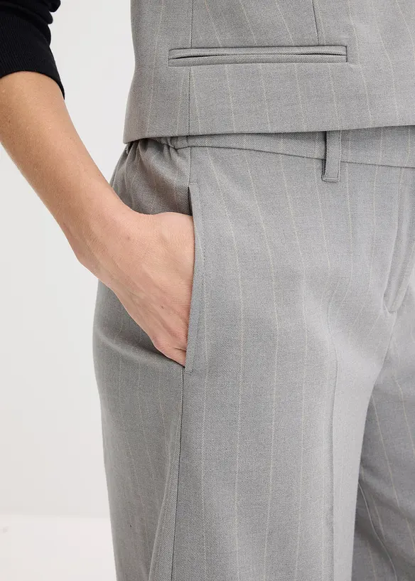 Bermuda gessati con pinces, bonprix