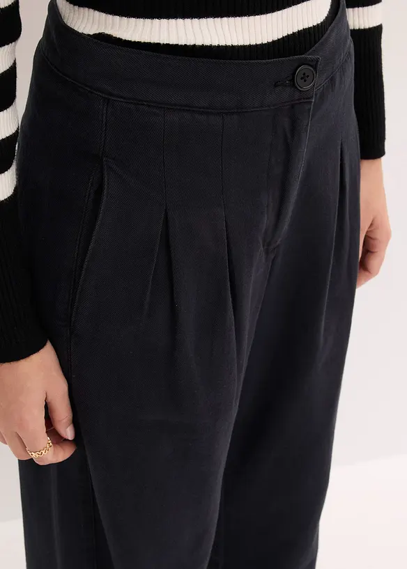 Pantaloni con pinces in puro cotone, bonprix