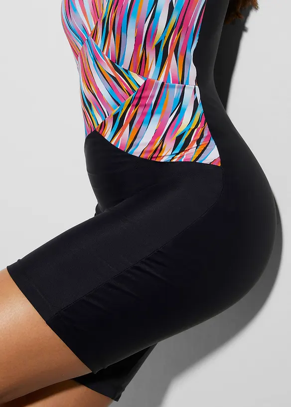 Costume intero a pantaloncino con effetto modellante leggero, bonprix