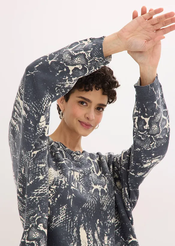 Maglione pitonato con maniche a pipistrello, bonprix