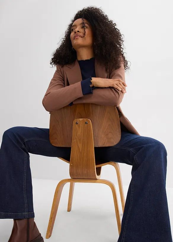 Jeans a zampa con cotone biologico, vita alta, bonprix