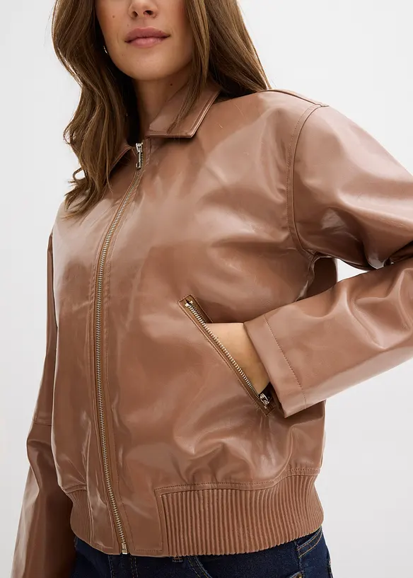 Giacca in similpelle cropped, bonprix