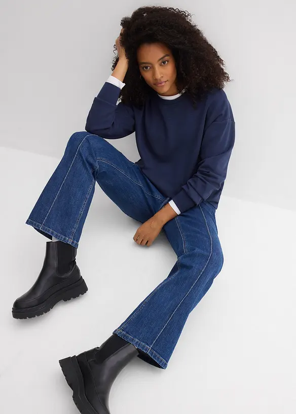 Jeans bootcut con cinta comoda, vita media, bonprix