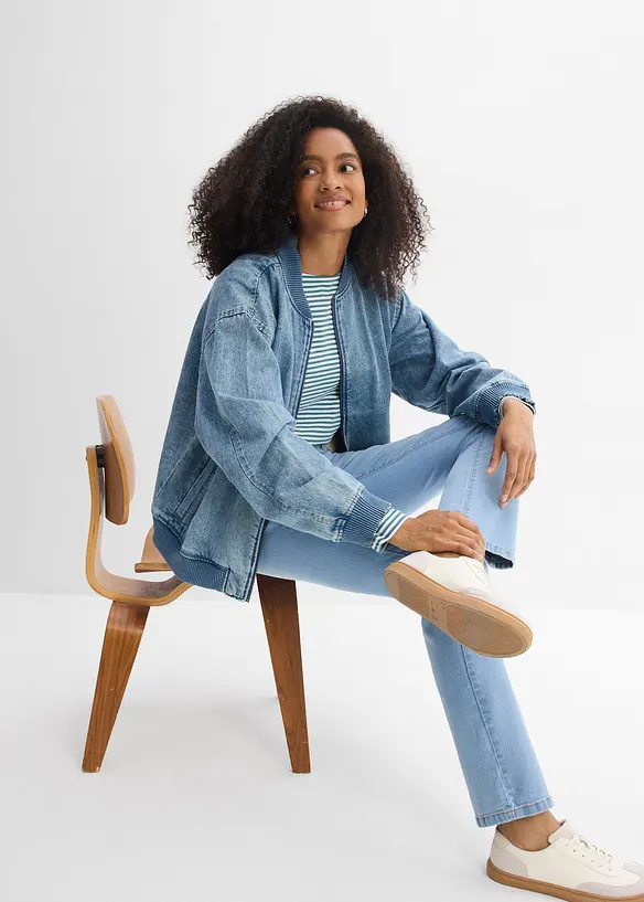 Jeans elasticizzati straight, vita media, bonprix