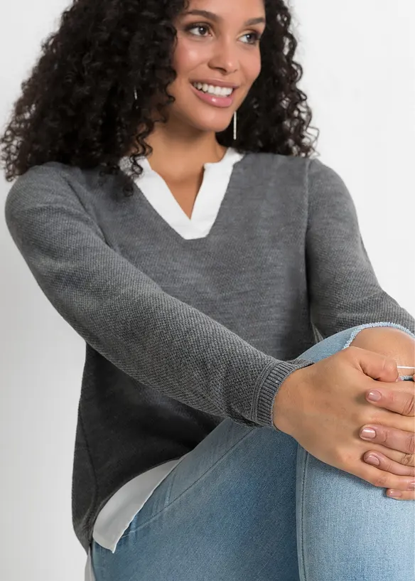 Maglione in filato fine con inserti effetto camicia, bonprix