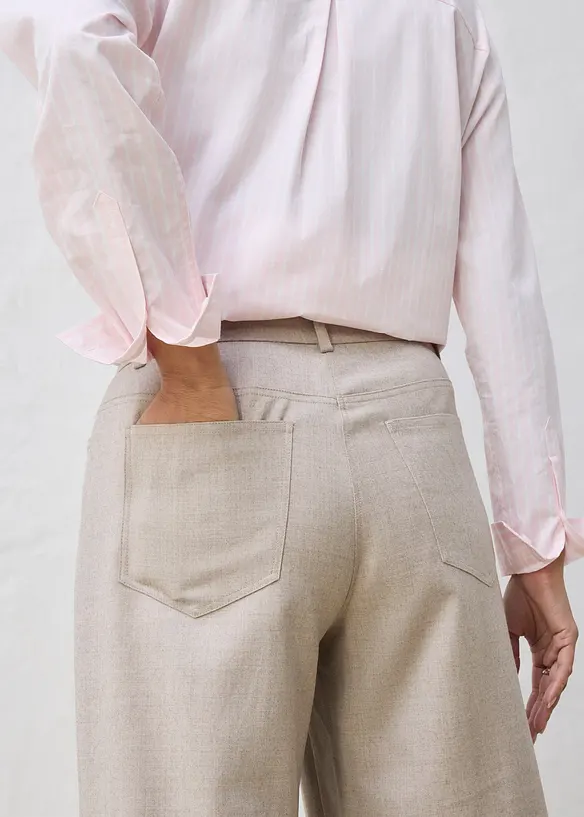 Pantaloni 5 tasche larghi con lana, bonprix