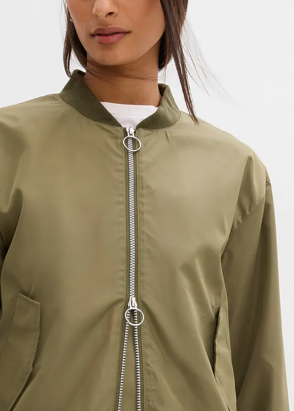 Giubbotto bomber con fodera leopardata, bonprix