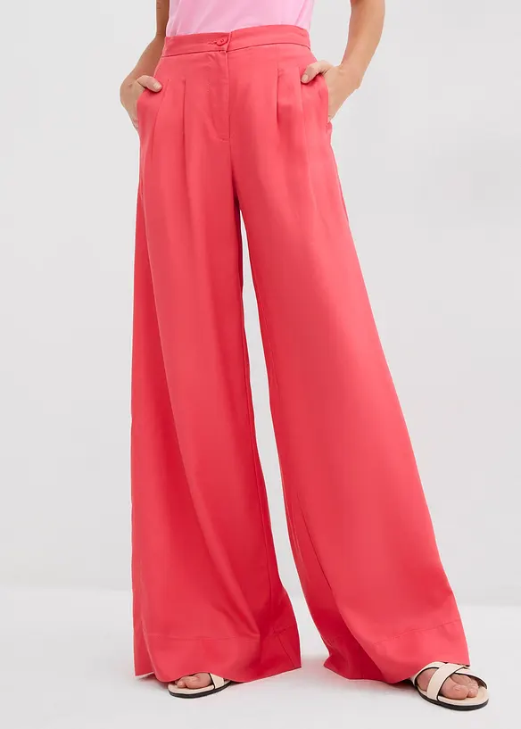 Pantaloni con pinces in lyocell fluente, bonprix