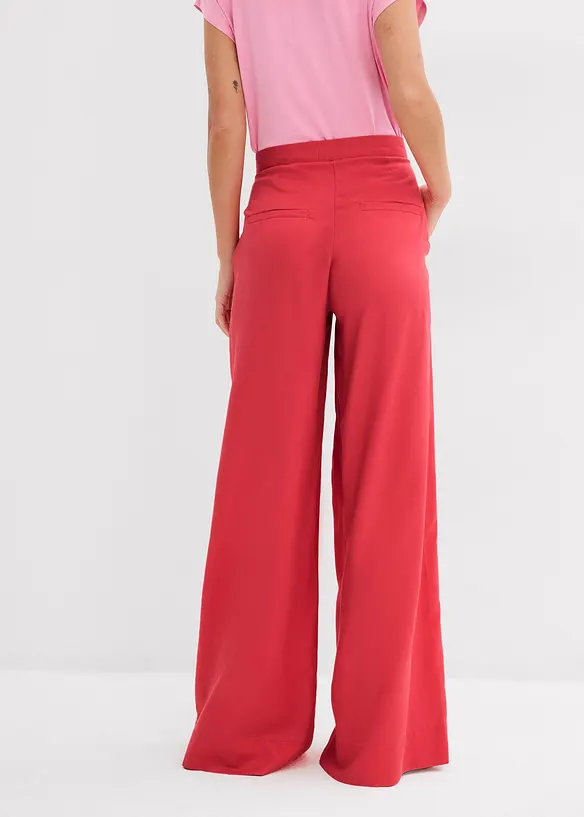 Pantaloni con pinces in lyocell fluente, bonprix