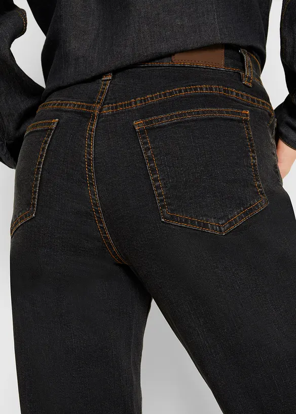 Mom jeans lunghi, vita media, bonprix