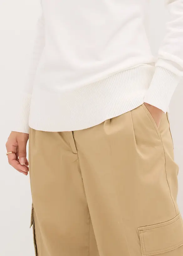 Maglione basic in filato fine con collo dritto e cotone riciclato, bonprix