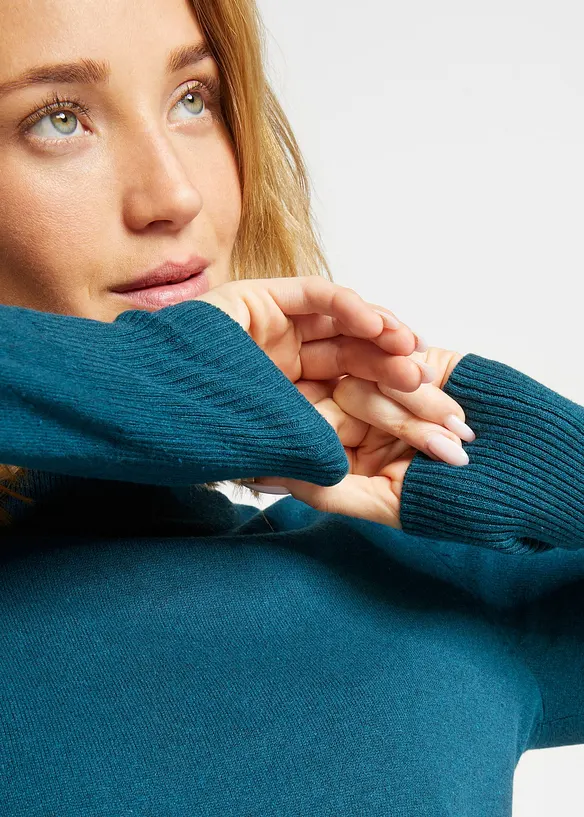 Maglione basic in filato fine con collo dritto e cotone riciclato, bonprix