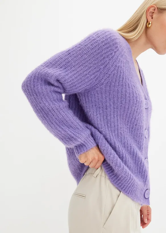 Cardigan a coste in filato grosso con effetto lucido, bonprix