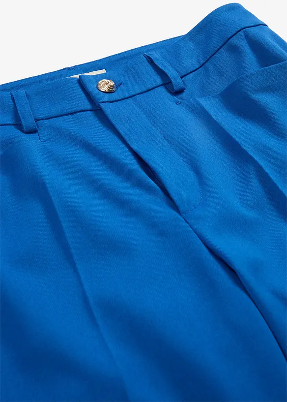 Pantaloni cropped svasati con bottone decorativo, bonprix