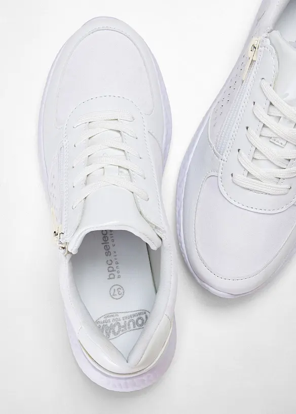 Sneaker con strass, bonprix