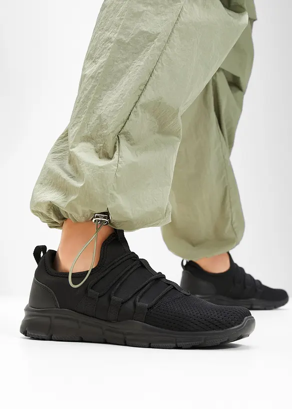 Sneaker in materiale morbido, bonprix