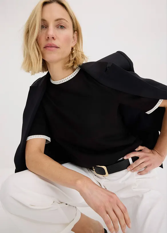 Maglia con bordatura in pizzo, bonprix