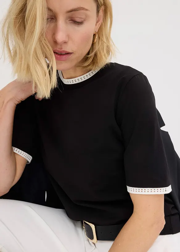 Maglia con bordatura in pizzo, bonprix