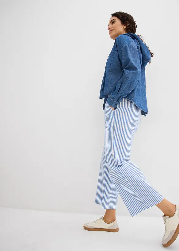 Pantaloni a palazzo cropped in seersucker, bonprix