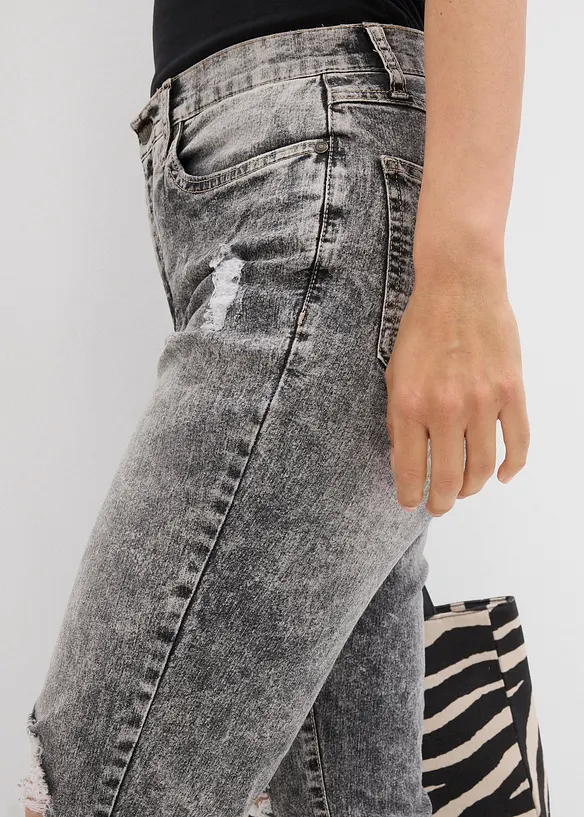 Mom jeans con effetto sdrucito, bonprix