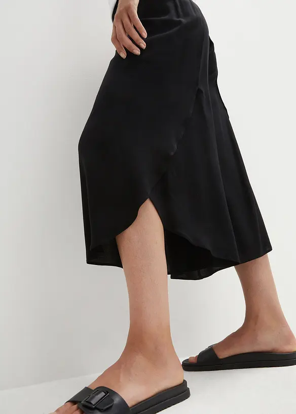 Pantaloni culotte al polpaccio in viscosa, bonprix
